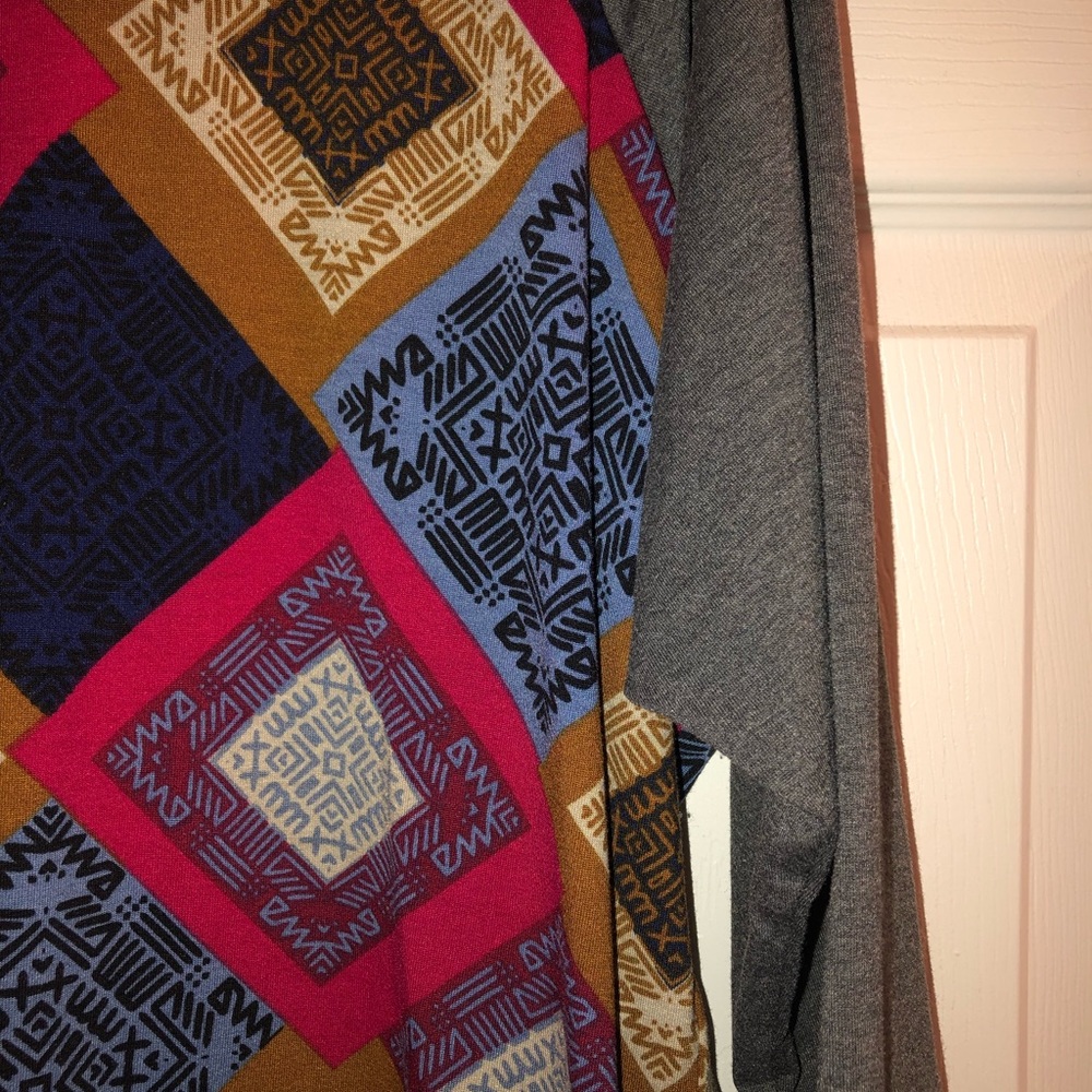 Large LuLaRoe Randy - Picture 2 of 3